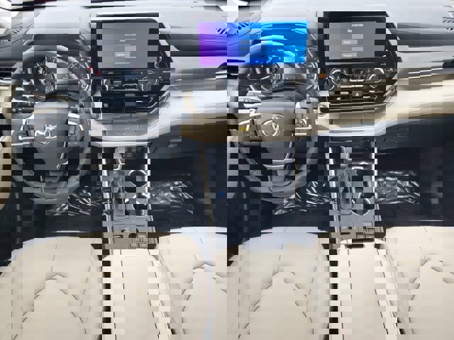 Used 2023 Toyota Highlander XLE image 7