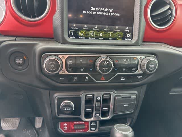 Used 2023 Jeep Gladiator Rubicon w/ LED Lighting Group AWD/4WD image 8