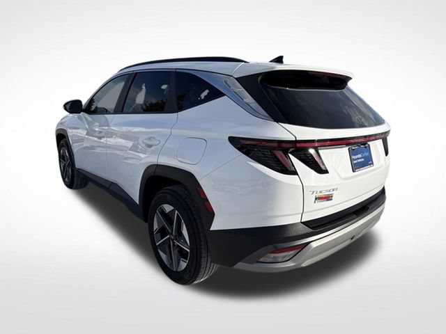 Certified 2025 Hyundai Tucson SEL AWD/4WD image 3