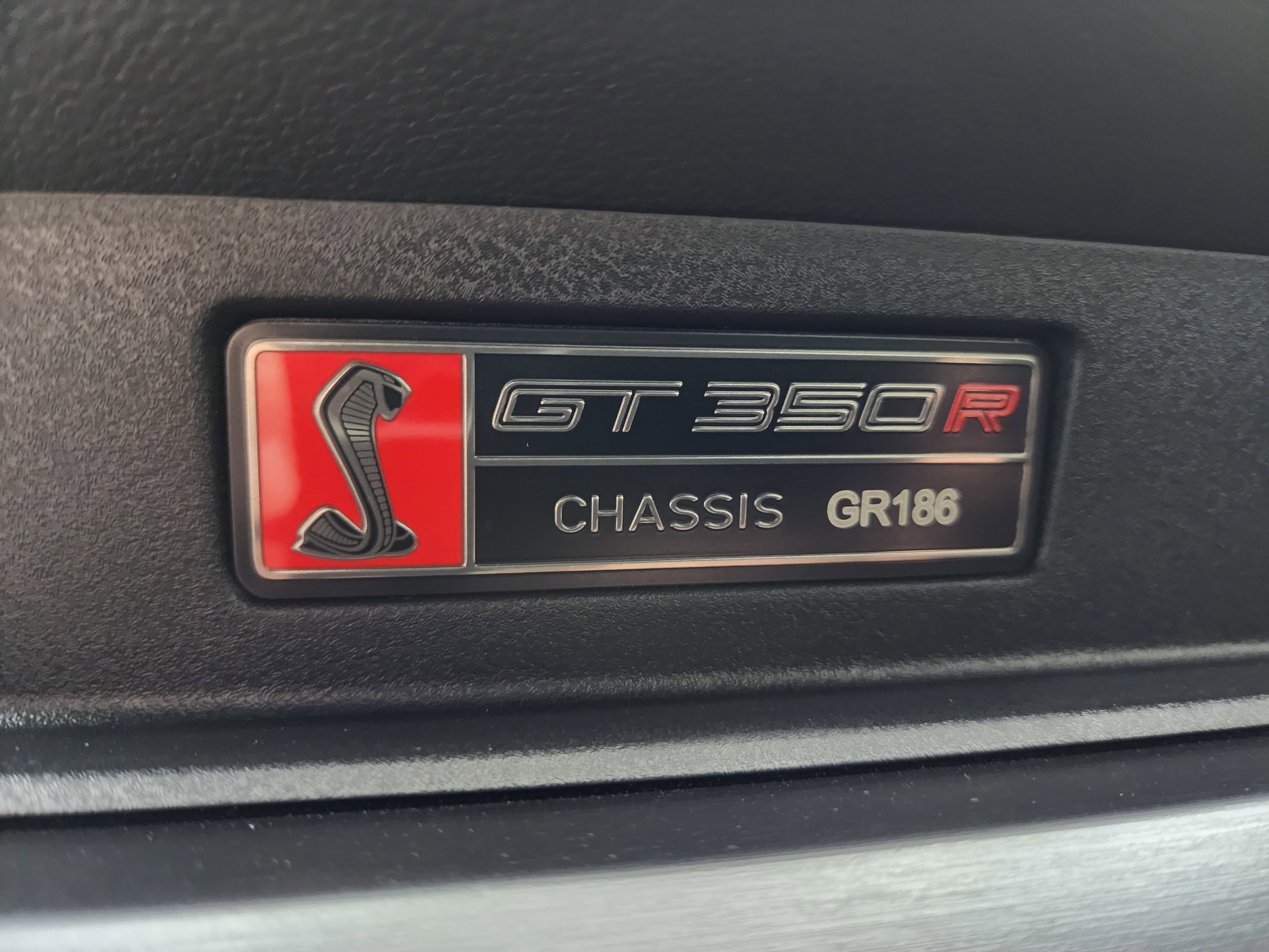 Used 2016 Ford Mustang Shelby GT350R w/ GT350R Equipment Group 920A image 13