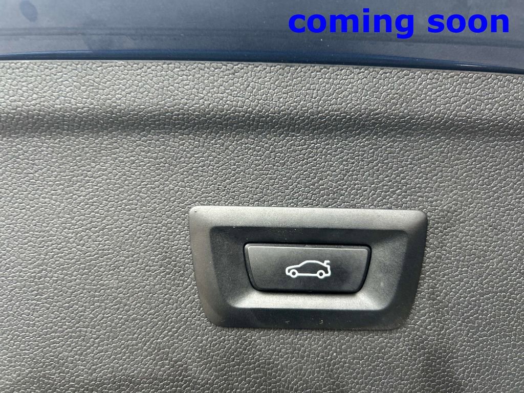 Used 2023 BMW iX xDrive50 w/ Ultimate Package 2 image 15