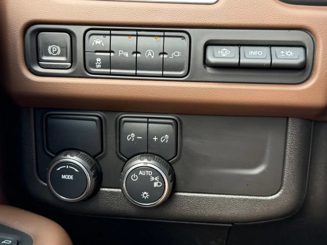 Used 2021 Chevrolet Tahoe High Country RWD image 21