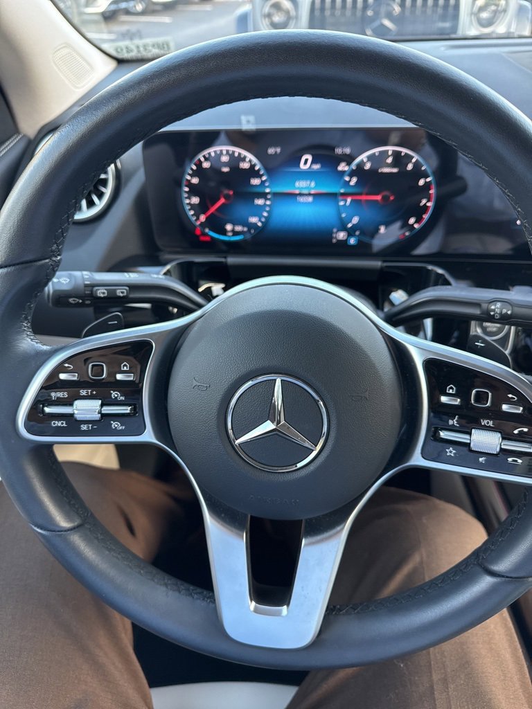 Used 2023 Mercedes-Benz GLA 250 4MATIC image 9