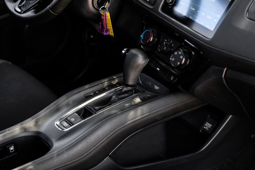 Used 2022 Honda HR-V Sport image 30