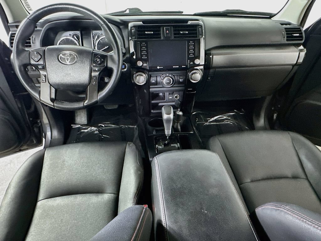 Used 2022 Toyota 4Runner TRD Off-Road Premium AWD/4WD image 18