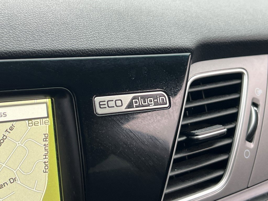 Used 2018 Kia Niro EX Premium image 20