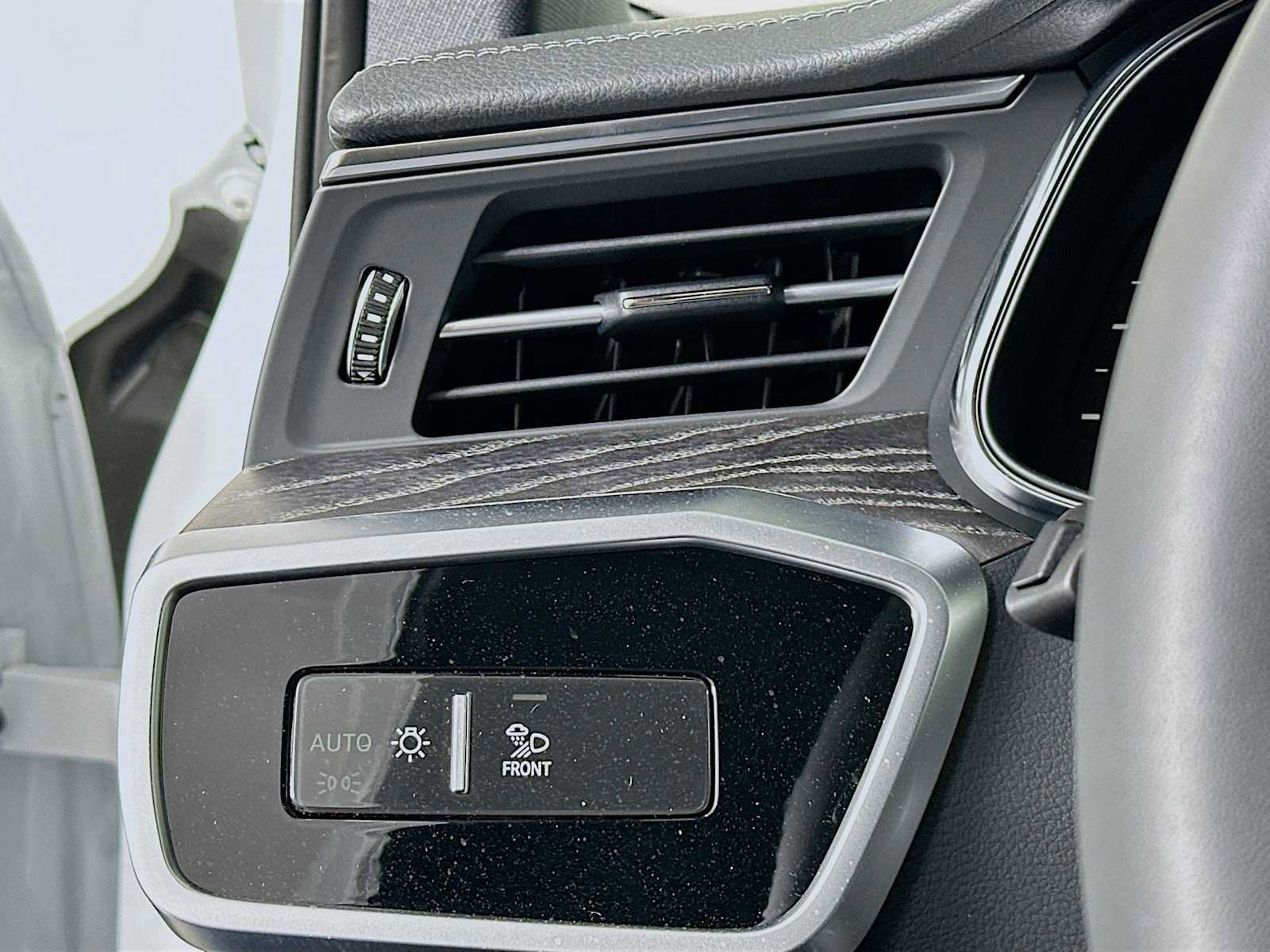 New 2026 Audi A6 Premium Plus image 10