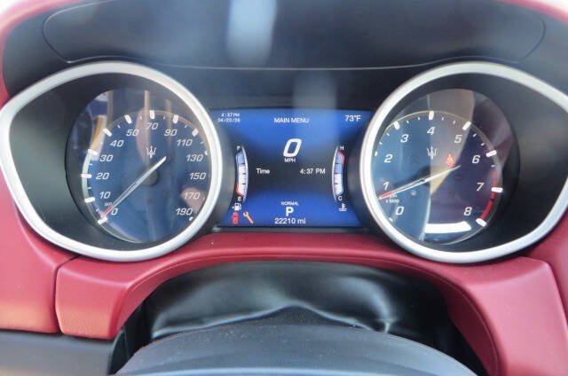 Used 2019 Maserati Ghibli S Q4 AWD/4WD image 14