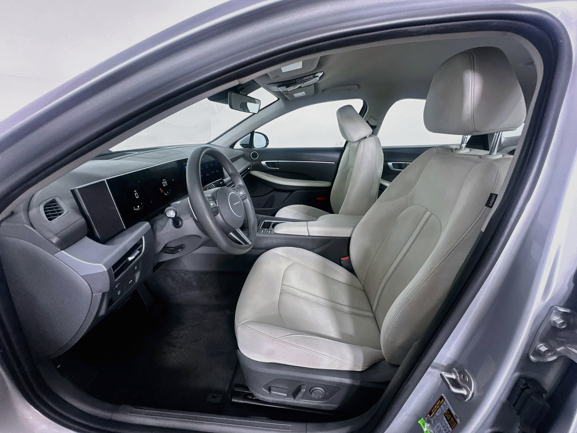 Used 2024 Hyundai Sonata SEL FWD image 13