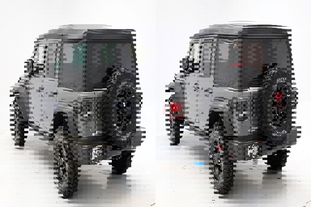 Used 2023 Jeep Wrangler Unlimited image 6