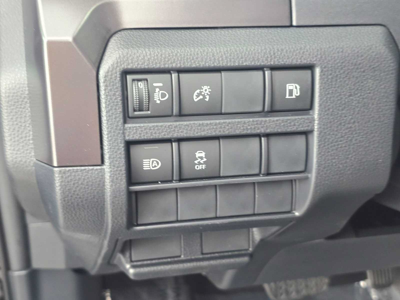 Certified 2025 Toyota 4Runner SR5 AWD/4WD image 23