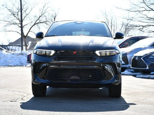 Used 2024 Dodge Hornet R/T Plus w/ R/T Blacktop Package image 2
