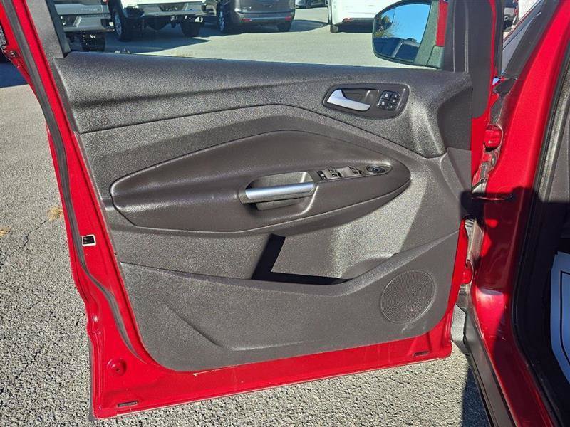 Used 2013 Ford Escape SEL AWD/4WD image 8