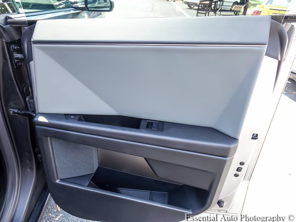 Used 2025 Tesla Cybertruck Cyberbeast AWD/4WD image 31