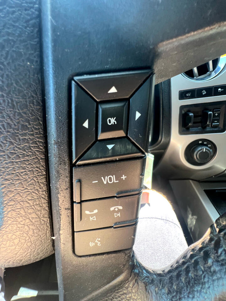 Used 2017 Ford Expedition XLT w/ Equipment Group 201A image 19