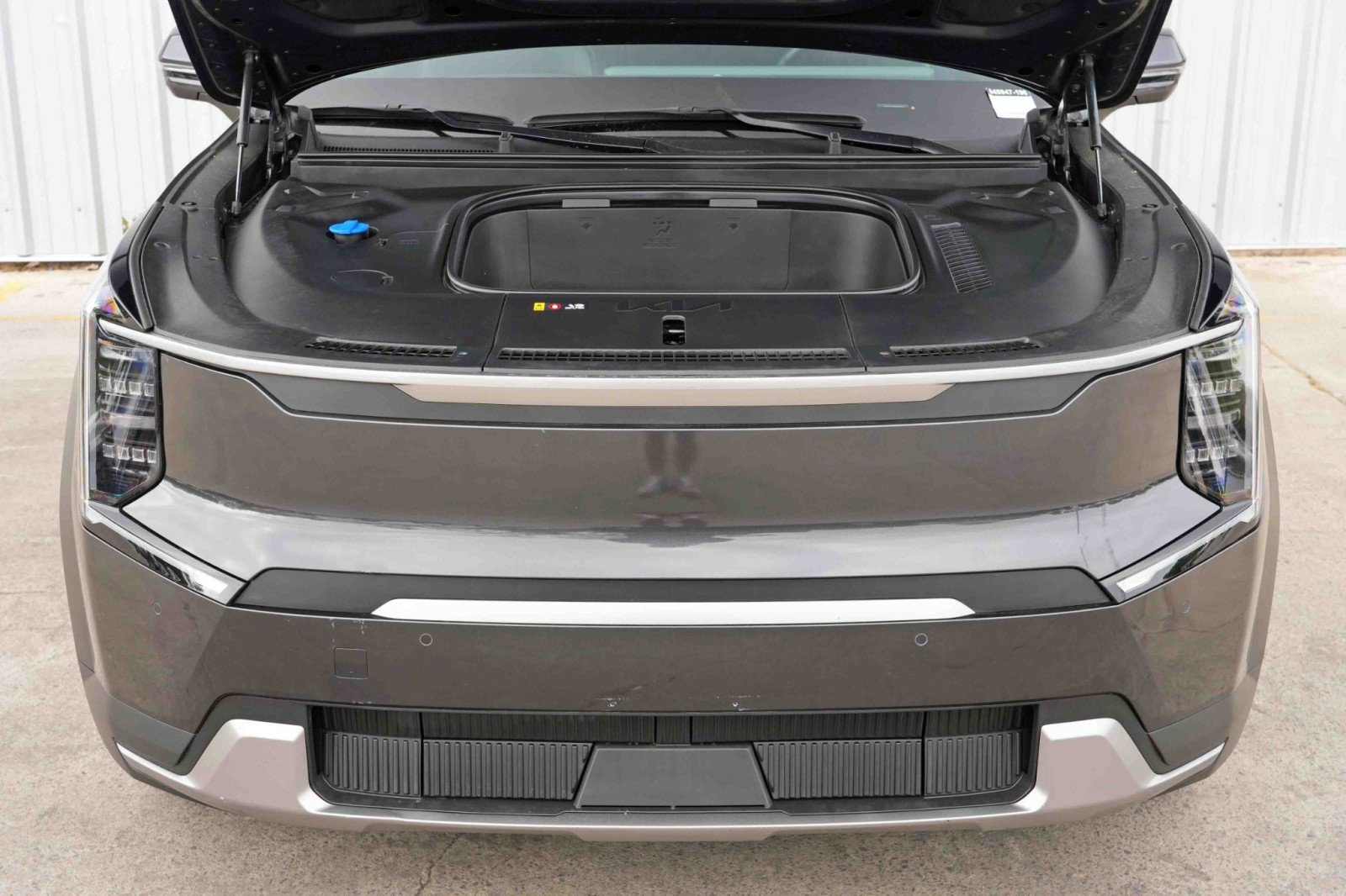 Used 2024 Kia EV9 Wind image 7