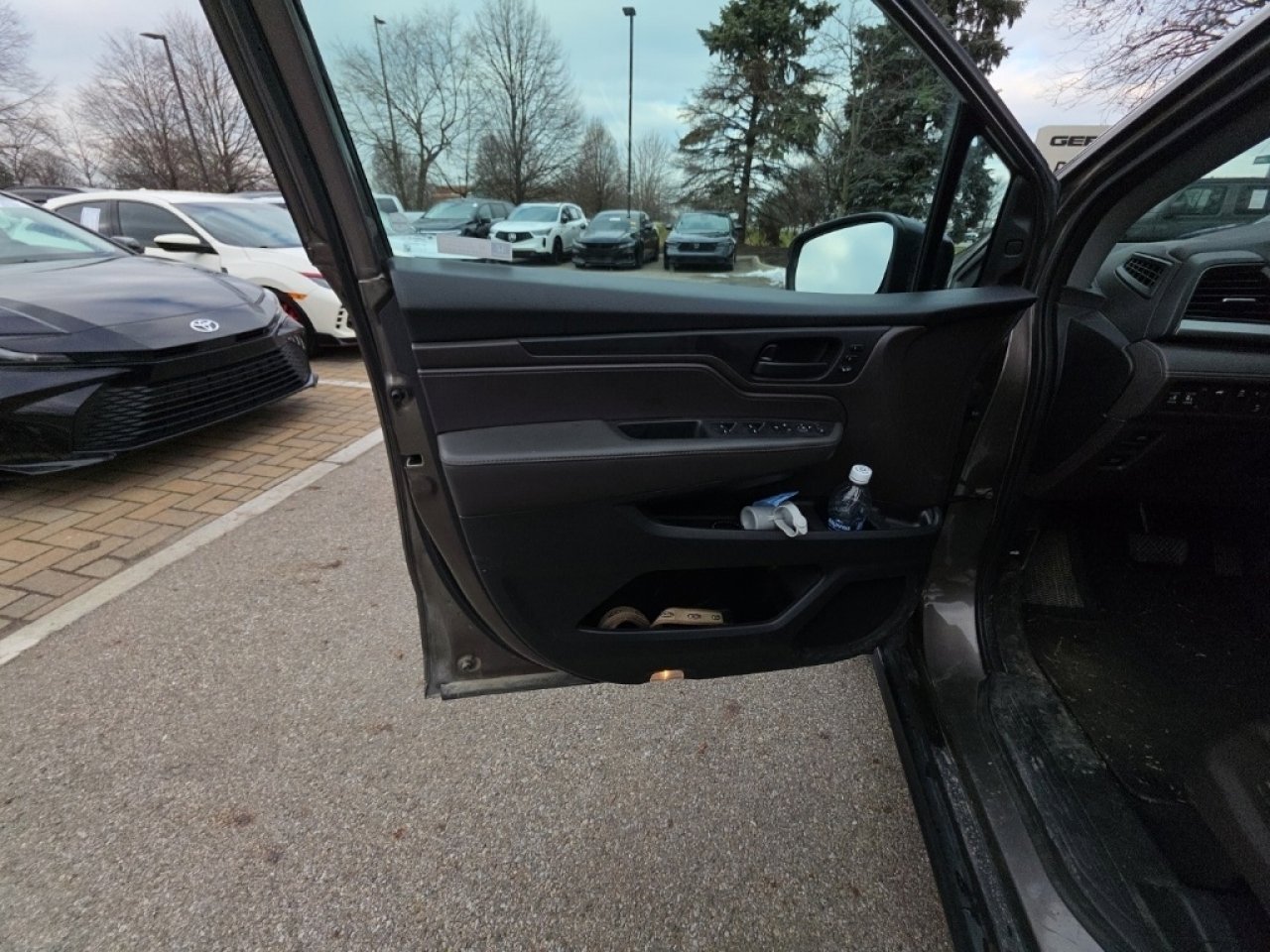 Used 2018 Honda Odyssey EX-L image 27