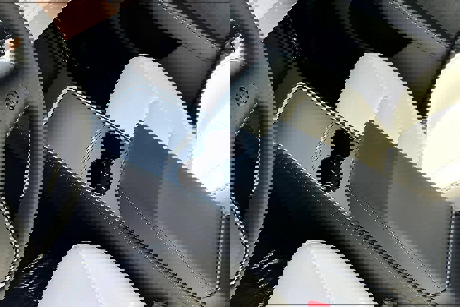 Used 2025 Tesla Model Y Performance image 15