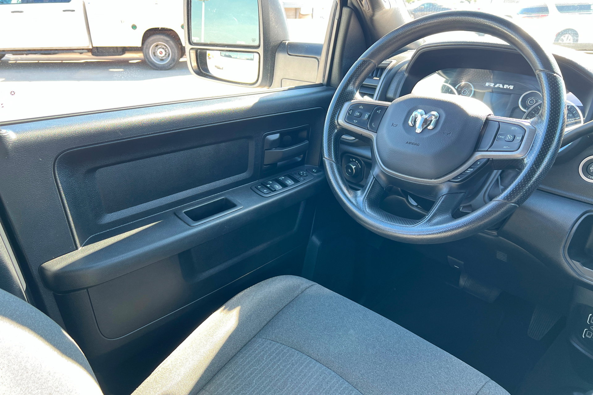 Certified 2024 RAM 3500 Tradesman w/ Chrome Appearance Group image 11