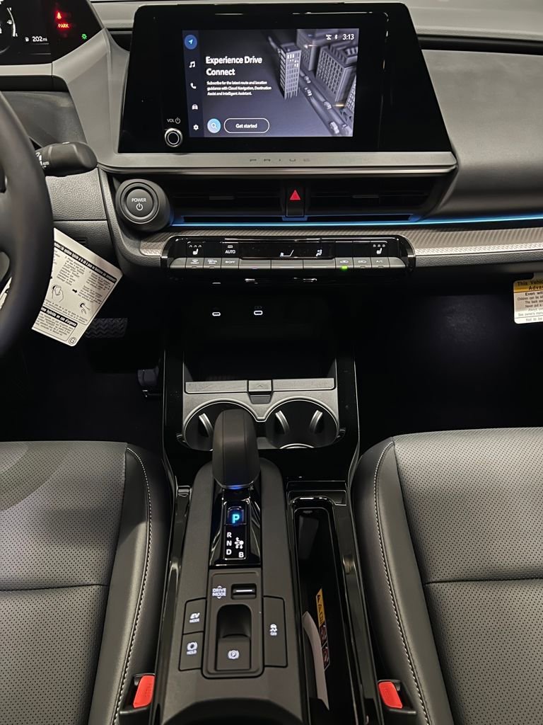 New 2026 Toyota Prius XLE image 25