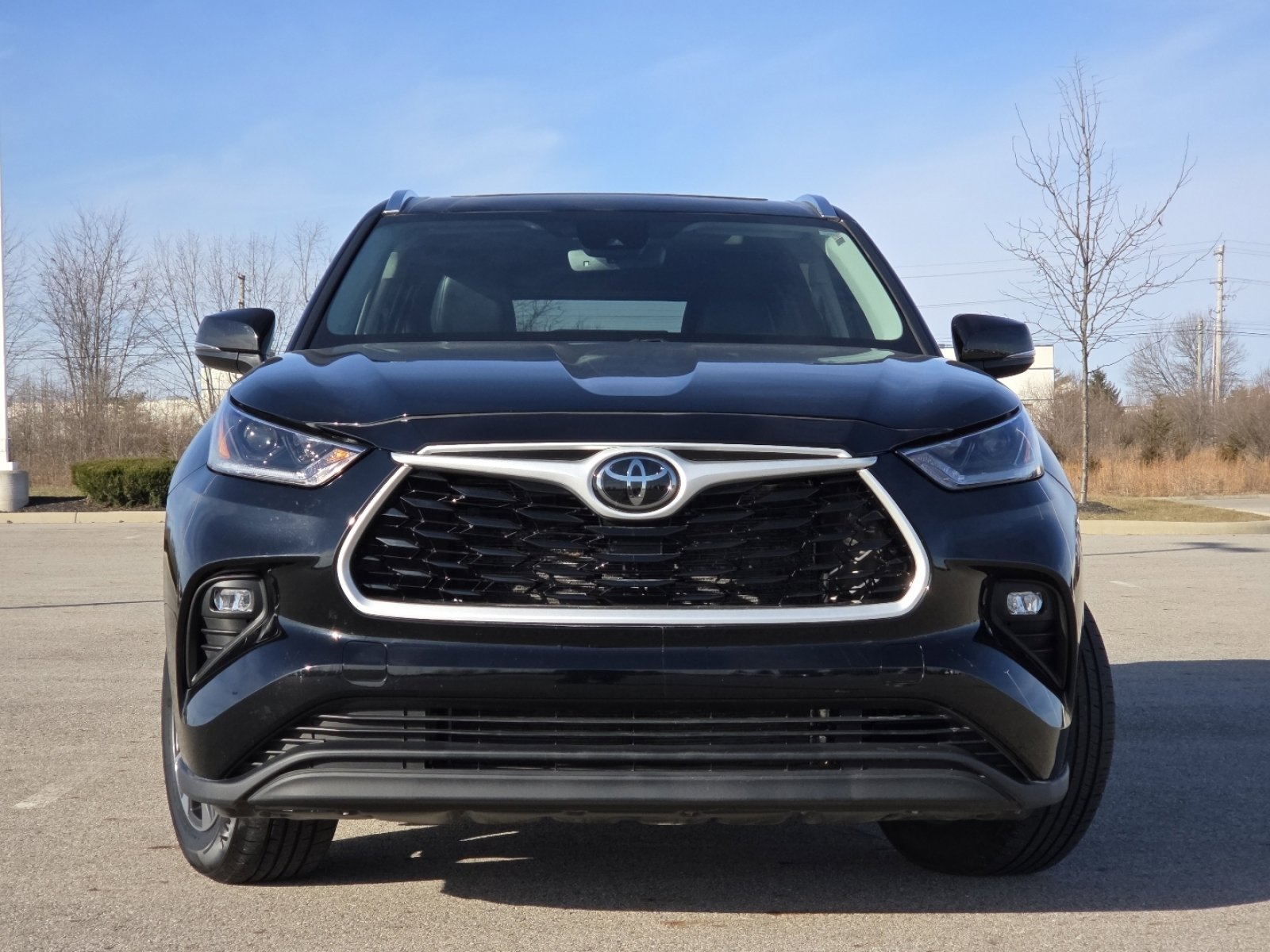 Used 2021 Toyota Highlander XLE image 12