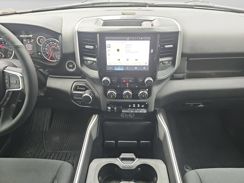 Used 2025 RAM 1500 Big Horn RWD image 11