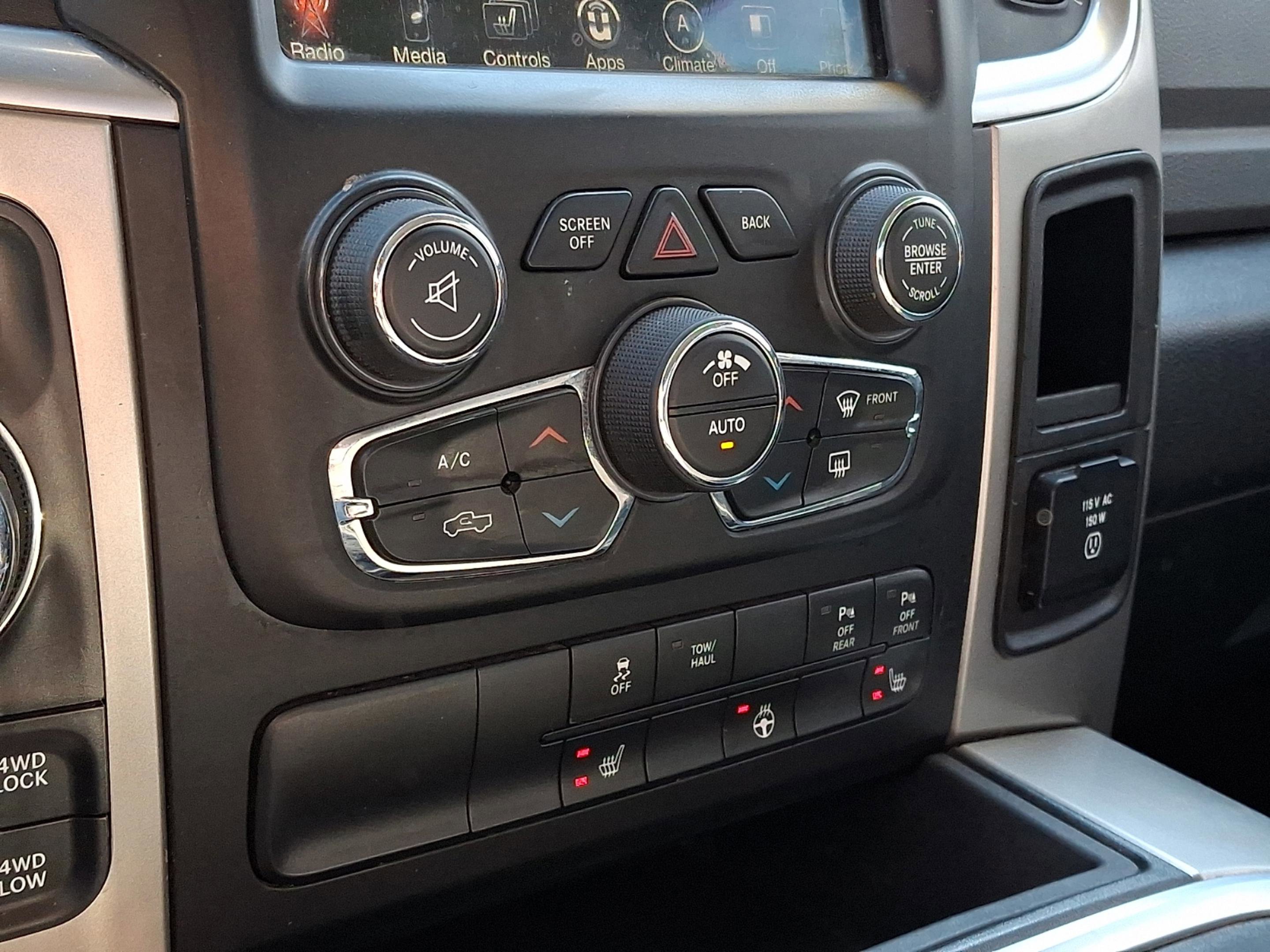 Used 2017 RAM 1500 Big Horn image 13