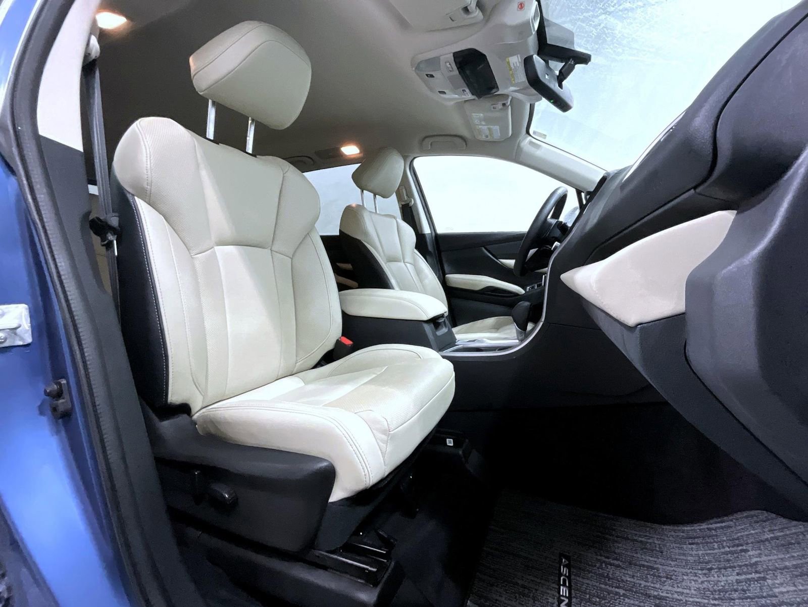 Used 2022 Subaru Ascent Limited image 16