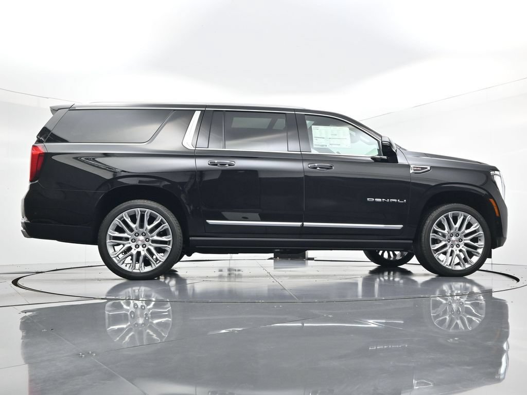 New 2026 GMC Yukon XL Denali w/ Denali Reserve Package AWD/4WD image 33