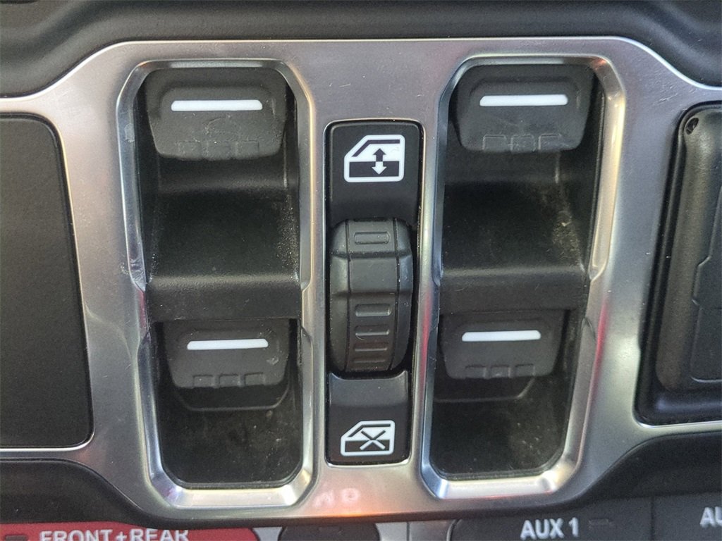 Used 2023 Jeep Wrangler Unlimited Rubicon 392 w/ Xtreme Recon 35" Tire Package image 28