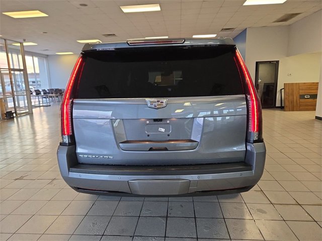 Used 2019 Cadillac Escalade Platinum image 7