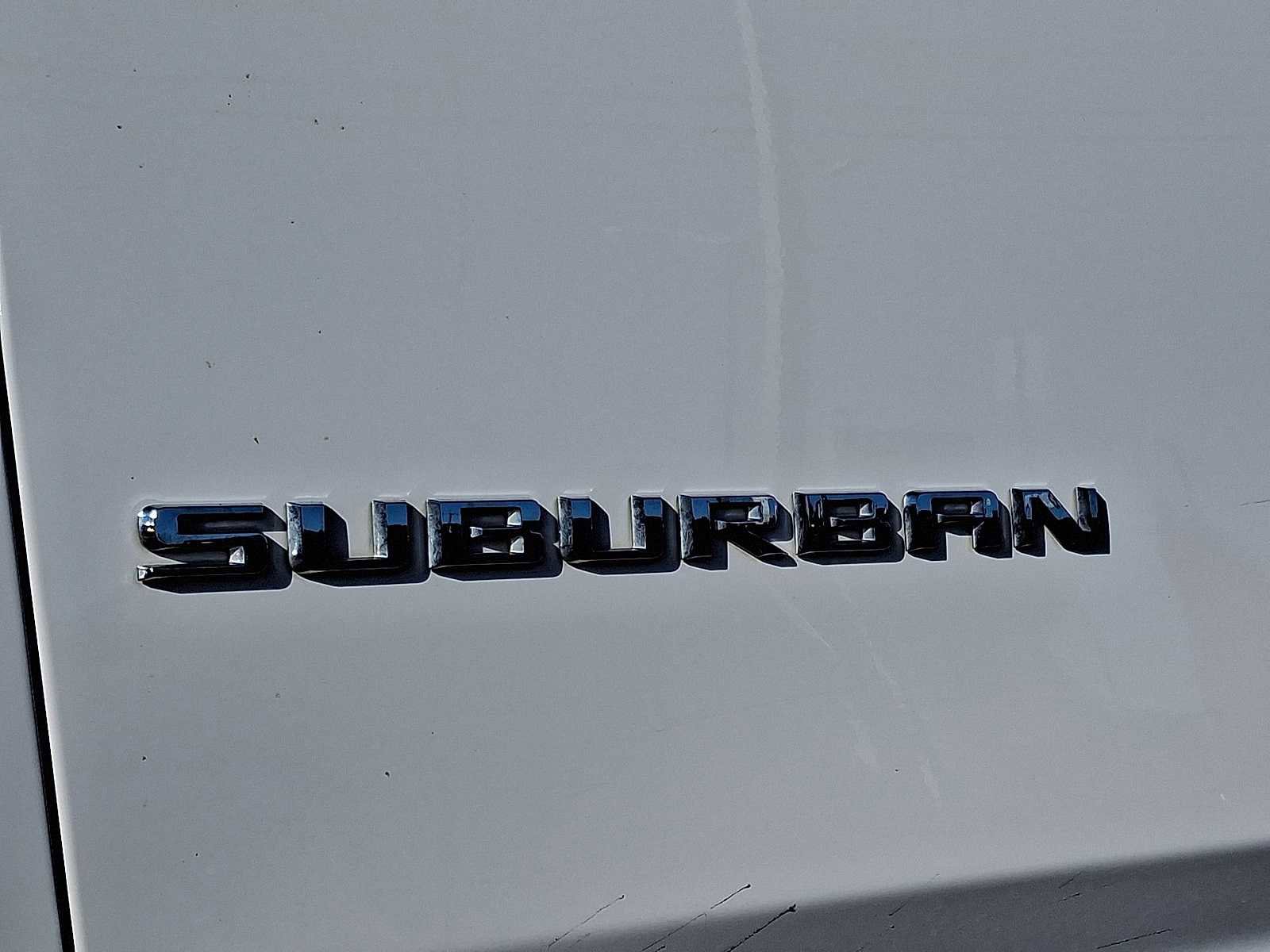Certified 2023 Chevrolet Suburban Premier image 37
