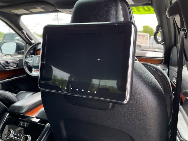 Used 2019 Lincoln Navigator L Reserve AWD/4WD image 39