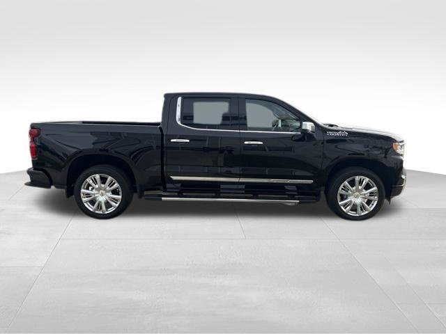 Certified 2026 Chevrolet Silverado 1500 High Country w/ High Country Premium Package AWD/4WD image 8