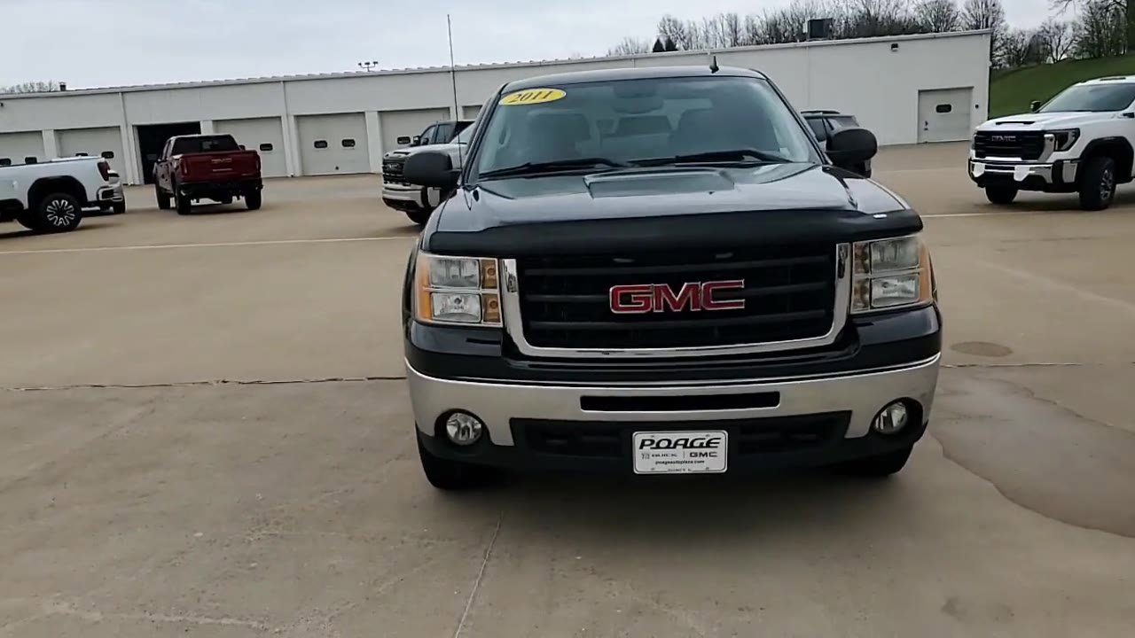 Used 2011 GMC Sierra 1500 SLE image 3
