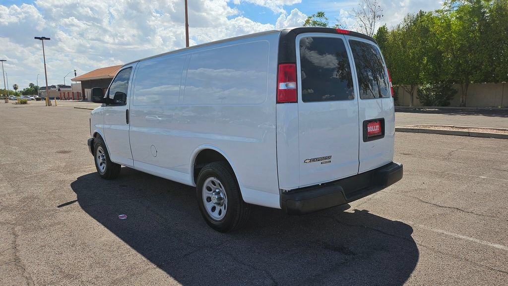 Used 2014 Chevrolet Express 1500 RWD image 8