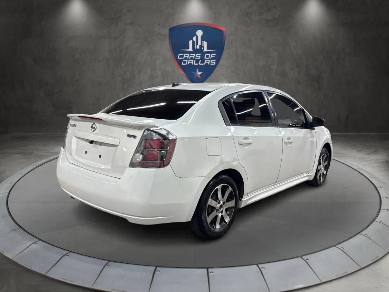 Used 2012 Nissan Sentra 2.0 SR w/ Special Edition Pkg FWD image 5