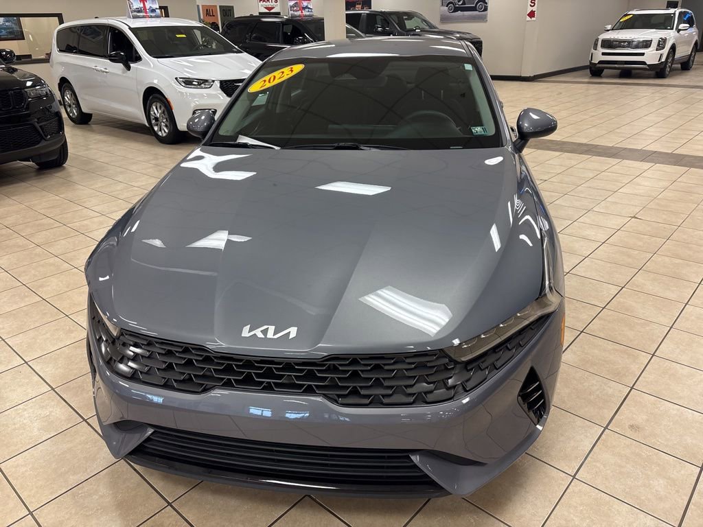 Used 2023 Kia K5 LXS image 2