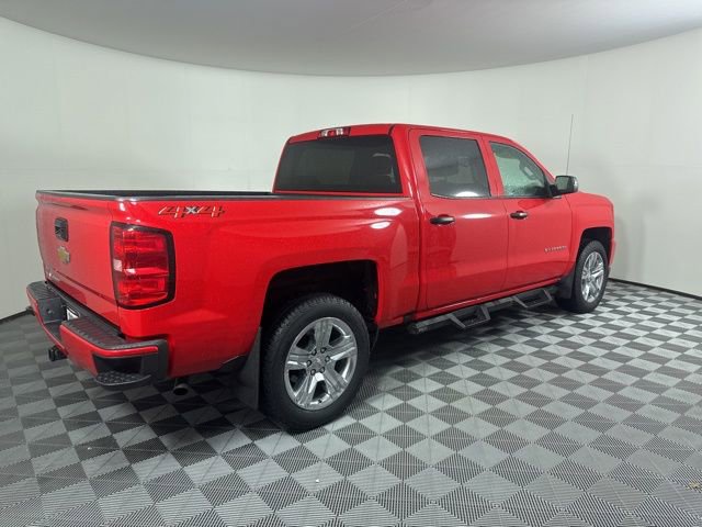Used 2018 Chevrolet Silverado 1500 Custom w/ Custom Value Package AWD/4WD image 2