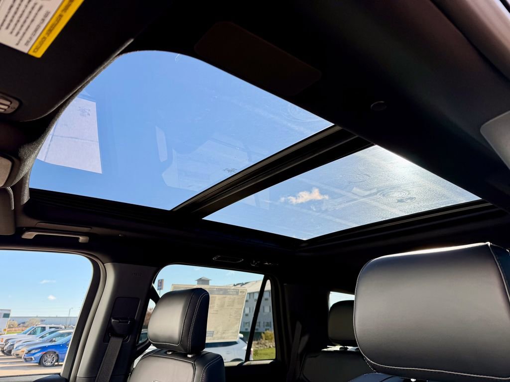New 2025 Ford Expedition Platinum w/ Stealth Performance Package image 40