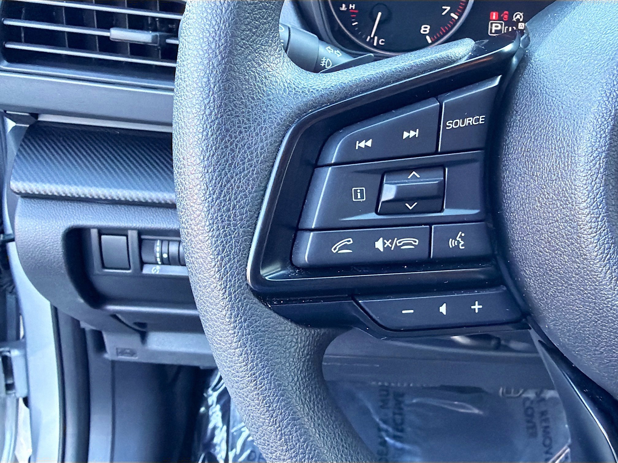 Used 2024 Subaru Crosstrek 2.0i Premium image 36