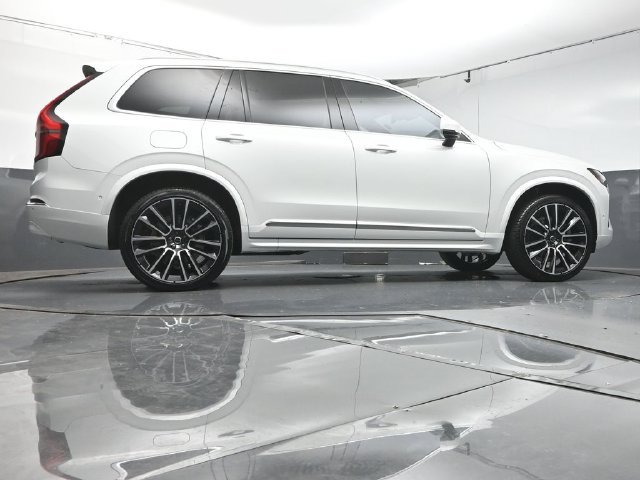 Used 2026 Volvo XC90 B6 Plus w/ Protection Package Premier AWD/4WD image 41