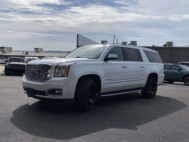 Used 2019 GMC Yukon XL Denali w/ Open Road Package image 8