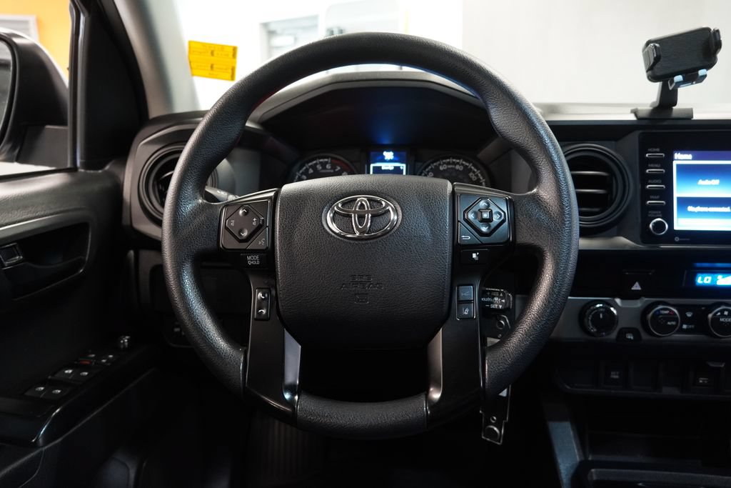 Used 2023 Toyota Tacoma SR AWD/4WD image 17