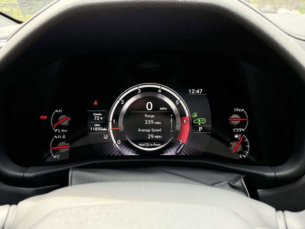 Used 2024 Lexus LX 600 F Sport image 32