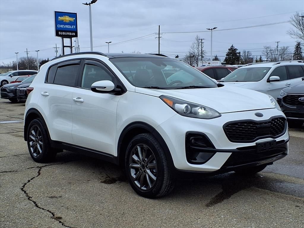 Used 2022 Kia Sportage Nightfall Edition w/ Nighfall AWD Premium Package image 3
