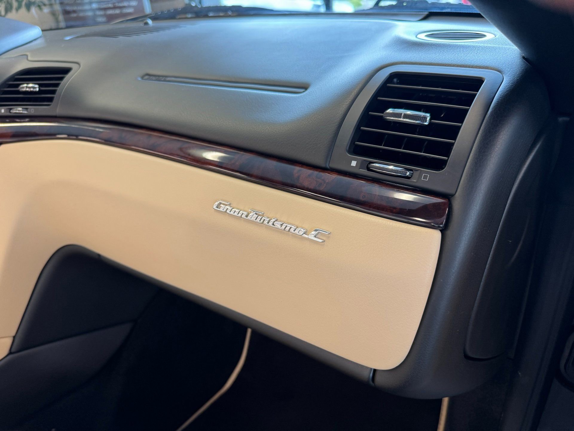 Used 2014 Maserati GranTurismo Convertible image 60