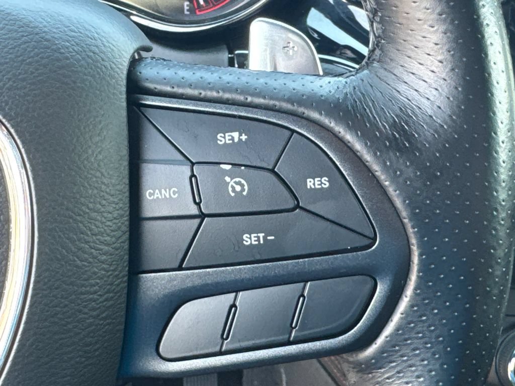 Used 2021 Dodge Durango R/T w/ Blacktop Package AWD/4WD image 29