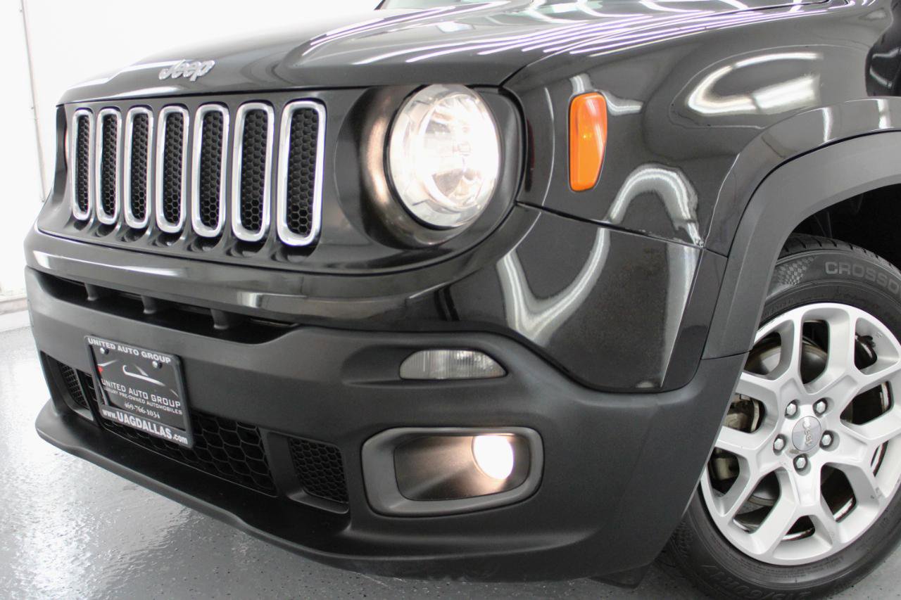 Used 2017 Jeep Renegade Latitude image 21
