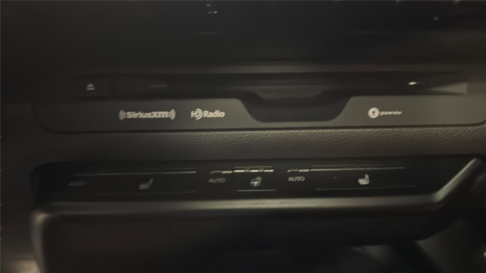 Used 2019 Lexus UX 200 F Sport w/ F Sport Premium Package image 17